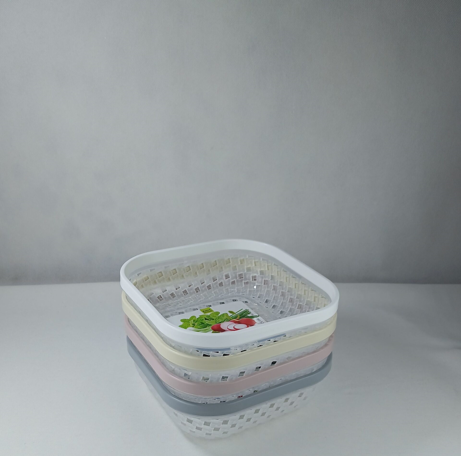 سبد نان و سبزی کوچک لیمون