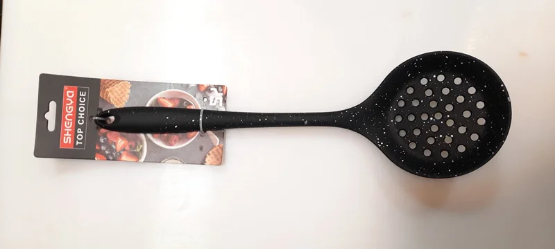 کفگیر گرد سیلیکونی شنگیا