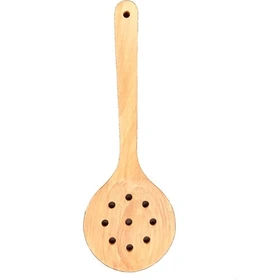 کفگیر چوبی سوراخ دار